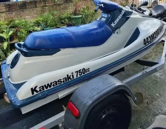 Jet ski Kawasaki 750