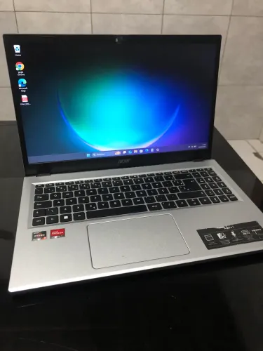 Notebook Acer Aspire 3 - Ryzen 3 7320U - SSD 256GB - Windows 11 