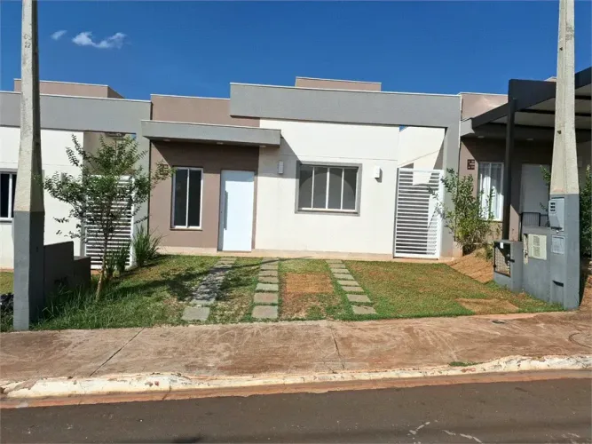 Casa à venda com 2 quartos em Taquaral, Piracicaba