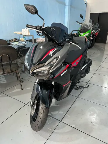 Yamaha Aerox ABS Connected 2026 com 50km