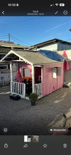 Casinha Infantil de Madeira com Varanda