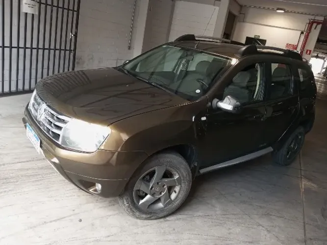 Renault Duster Dynamique 2.0 Hi-flex 16V Aut. 2014