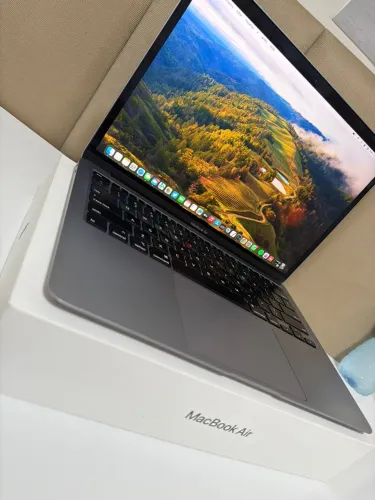 MacBook Air 13-inch, 2020 