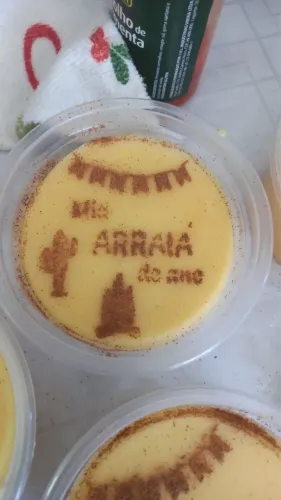 Maçã do amor e canjiquinha personalizada