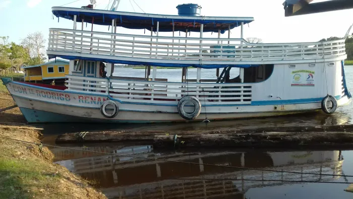 Barco a venda