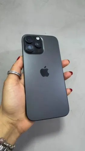 PROMO - iPhone 16 Pro Max 256GB - Preto - Seminovo - Garantia na loja
