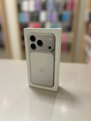 IPhone 17 Pro 256GB Prata novo lacrado - Retire em loja física na Savassi