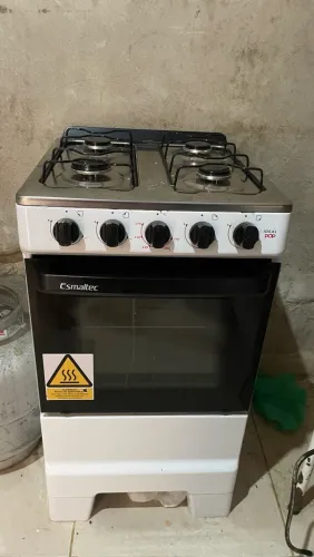 Fogão novo usado só 6 meses
