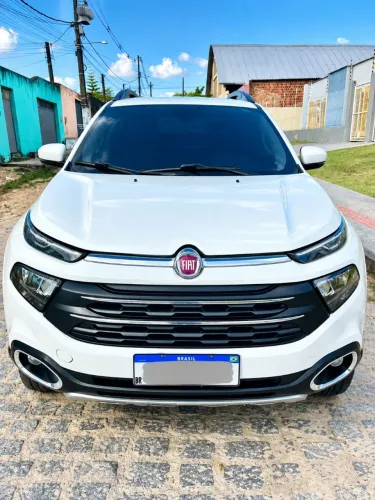Fiat Toro Freedom 2.0 16V 4X2 TB Diesel Mec. 2017