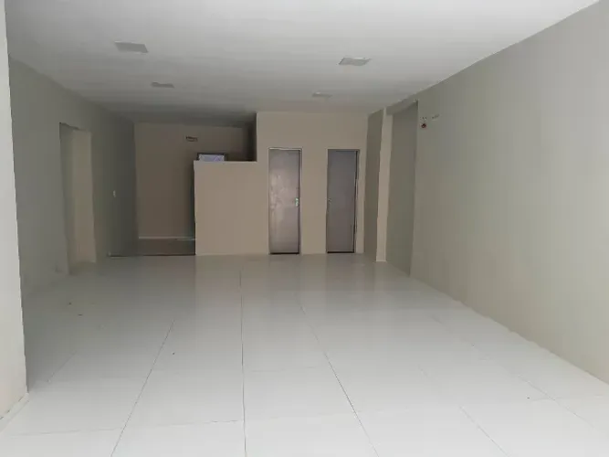 Ponto Comercial Para Aluguel Com 85m2 Montese - Fortaleza - CE