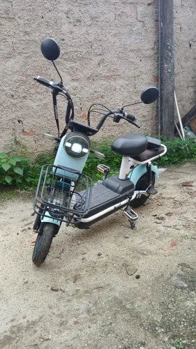 Bike elétrica em perfeito estado minha esposa não se adaptou 