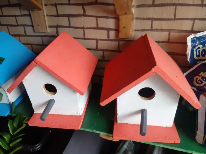 Casinha para passaros 