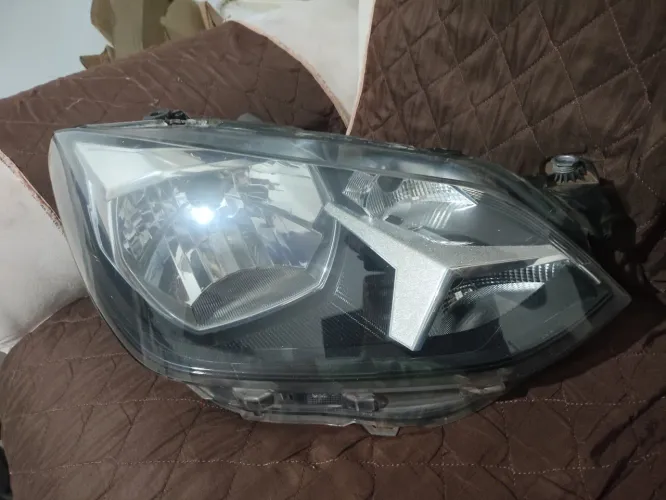 farol lado direito vw up tsi