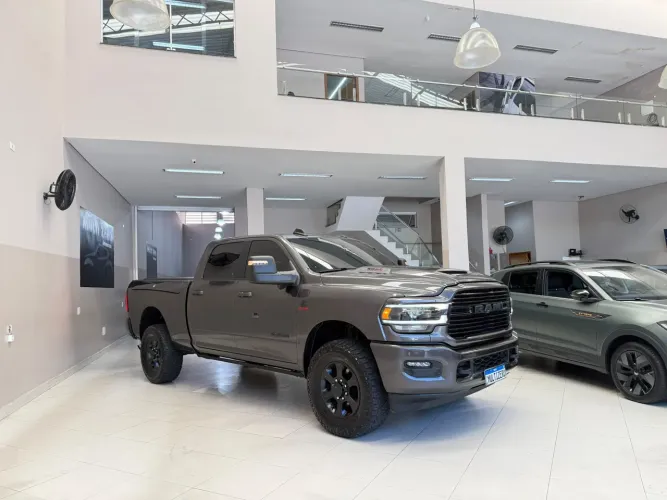 Ram 2500 Laram. 6.7 Night ED. TB CD 4X4 DIE 2023