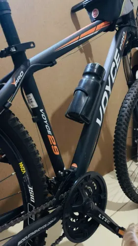 Bicicleta Aro 29 Voyage Pro - 21 Marchas