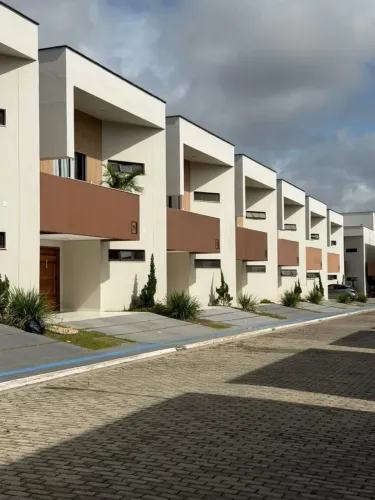 AB| Casa à venda no condomínio Marianne | 3 quartos | 143m
