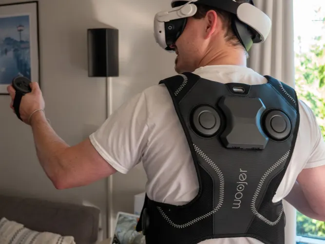 Colete gamer woojer vest 3
