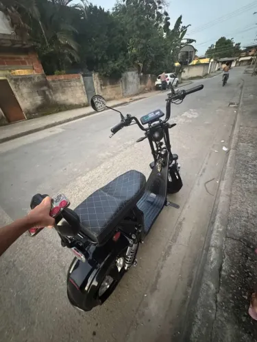 Moto elétrica sudu Nado C2 