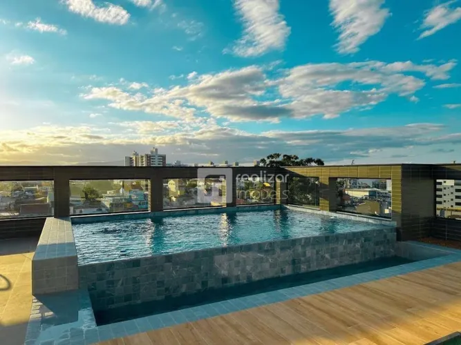 Apartamento com 2 dormitórios à venda por R$ 900.000,00 - Canto - Florianópolis/SC