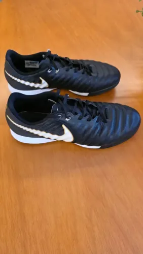 Chuteira Nike Tiempo-X / número 41 / 29cm
