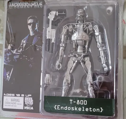 Boneco endoexqueleto exterminador do futuro Neca teminator robô action figure 