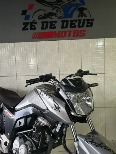Fan 160 2023 com 15 mil km FINANCIAMOS PELO BANCO