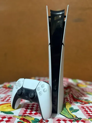 Ps5 slim digital 1Tb seminovo sem detalhes