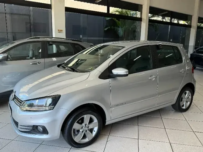 Volkswagen Fox Comfortline 1.0 Flex 12V 5P 2017