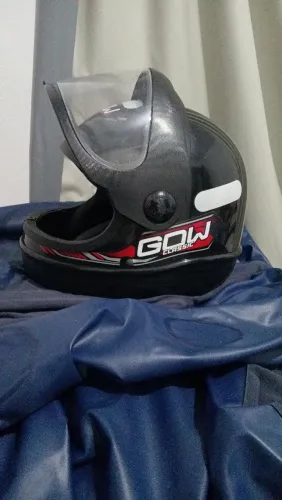 Capacete