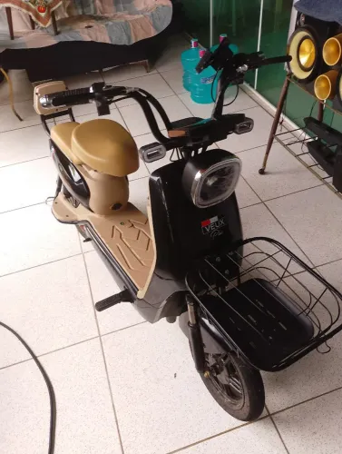 moto elétrica VEUX