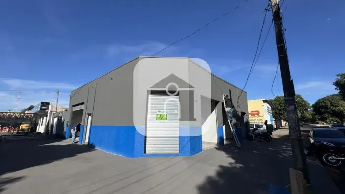 Loja comercial para locação no bairro Planalto