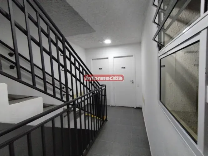 Condomínio de Luxo para Locação em Rio de Janeiro-RJ, Santa Cruz: 2 Quartos, 2 Salas, 1 Ba