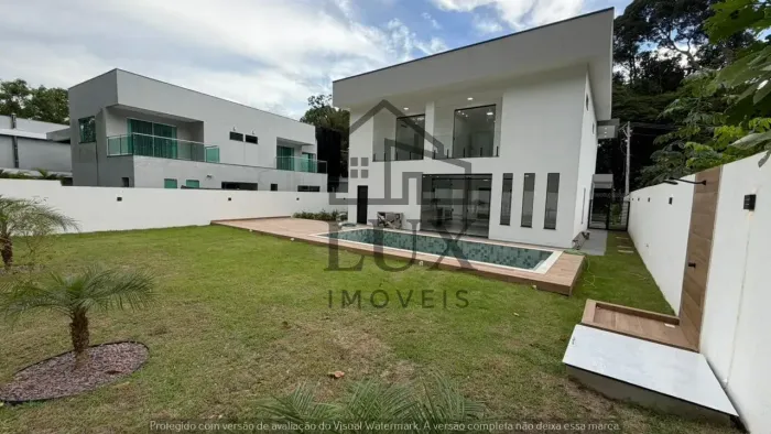 Alphaville 1 / 4 suítes / climatizada / área gourmet / piscina / quintal / Valor à vista