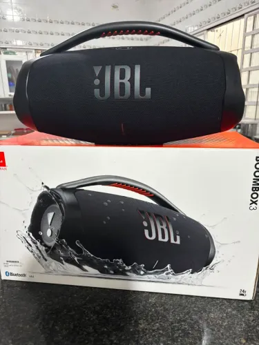 JBL Bombox3
