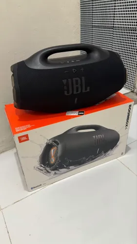 Bombox 4 nova