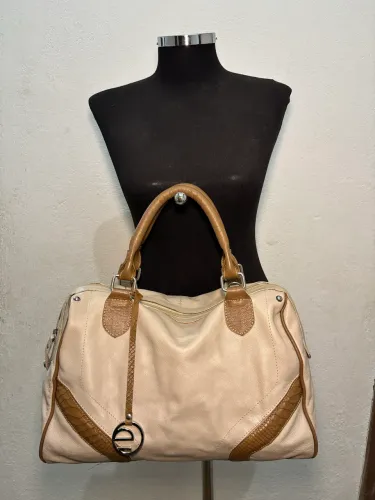 Bolsa de Couro Legítimo Le Postiche