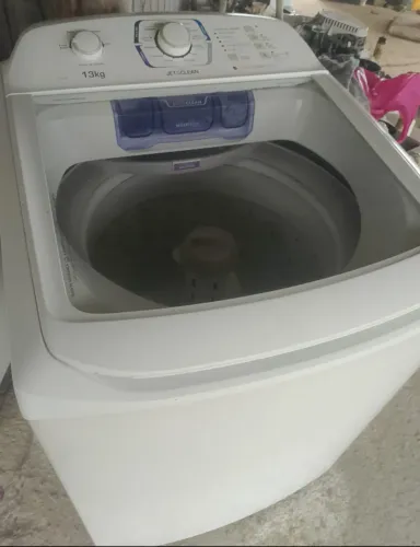 Máquina de lavar Electrolux 13 kg