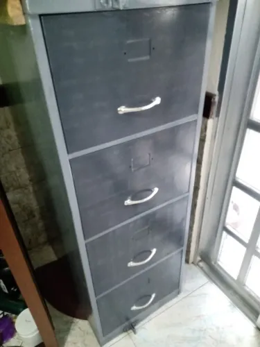 Armário em aço