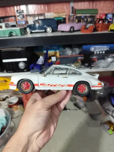 Miniatura Porsche 1/18 joelf