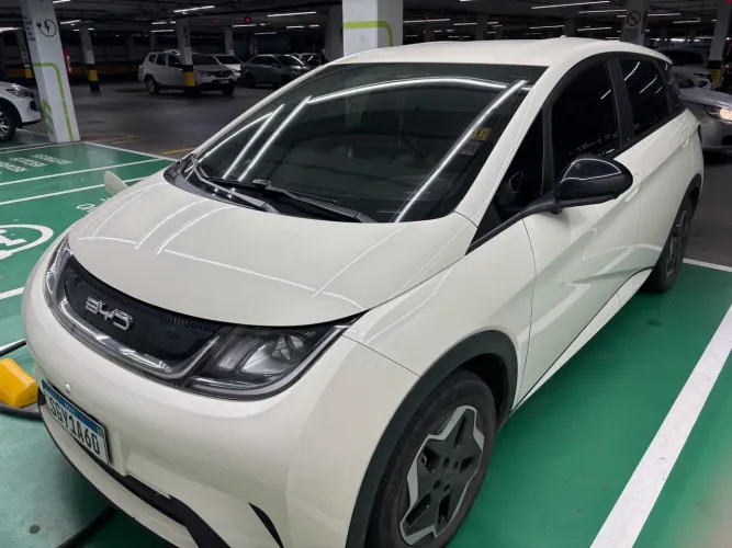 BYD Dolphin EV (Elétrico) 2024