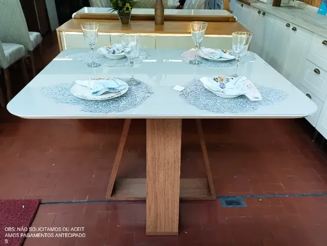 Mesa de Jantar Retangular 04 lugares Celeste.