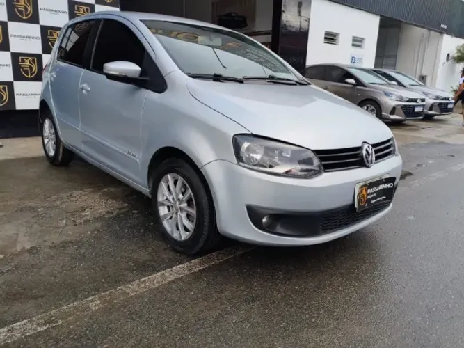 Volkswagen Fox 1.0 MI Total Flex 8V 5P 2014
