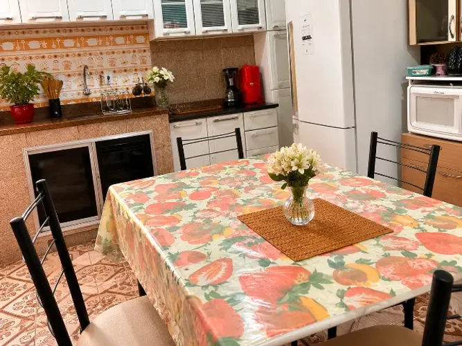 Mesa de jantar marmorite