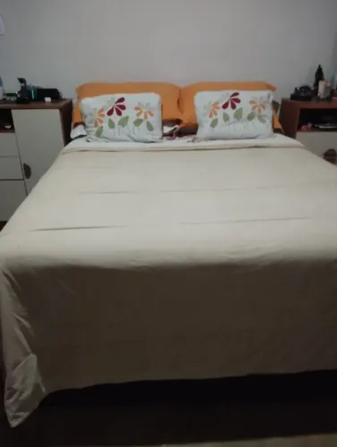 CAMA CASAL BOX SEMI NOVA