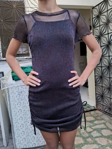 Vende-se vestido novo