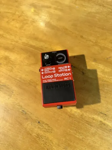 Boss RC-1 Loop Station - NOVO na caixa, sem uso