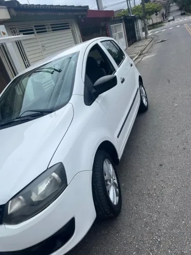 Volkswagen Fox 1.0 MI Total Flex 8V 5P 2012