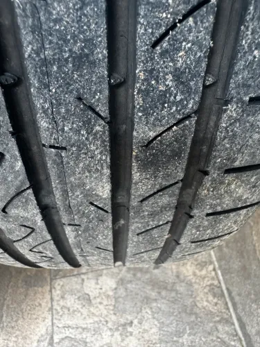 Pneus 205/55/16