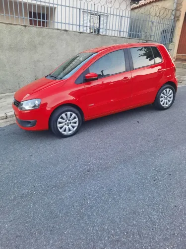Volkswagen Fox 1.0 MI Total Flex 8V 5P 2013