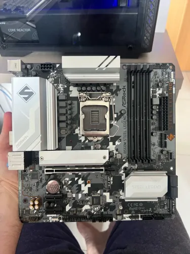 Placa mãe AsRock B560M Steel Legend DDR4 LGA 1200 Intel